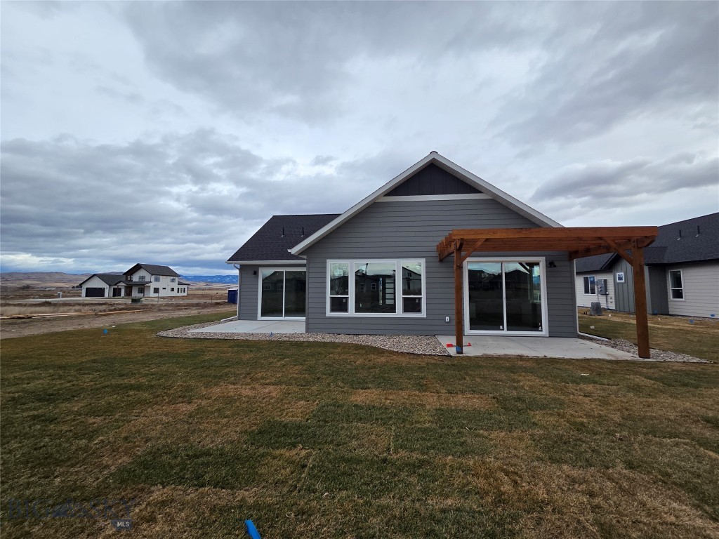 Manhattan Meadows - Residential