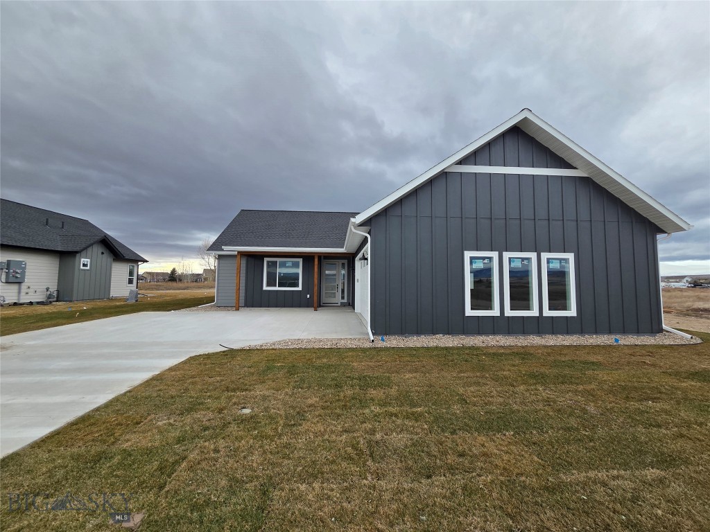 Manhattan Meadows - Residential