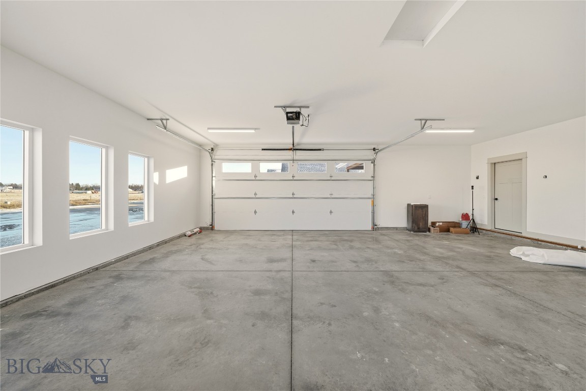 Manhattan Meadows - Residential