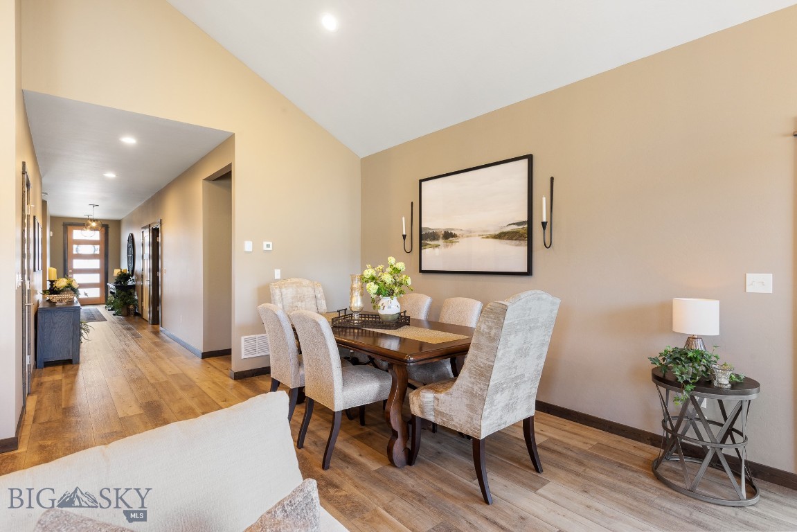 Middle Creek Parklands - Residential