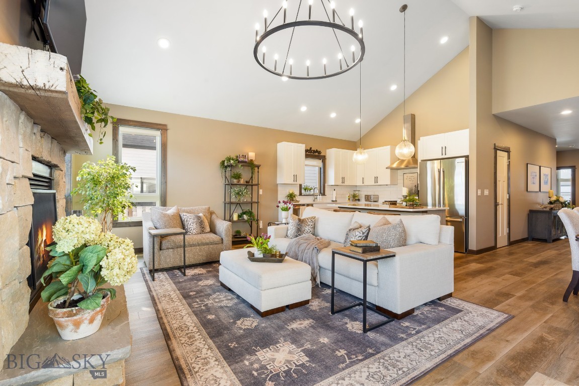 Middle Creek Parklands - Residential