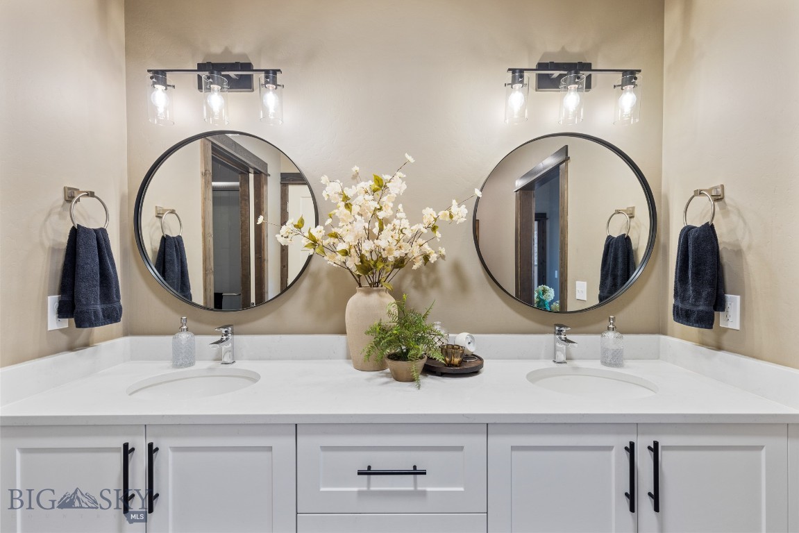 Middle Creek Parklands - Residential