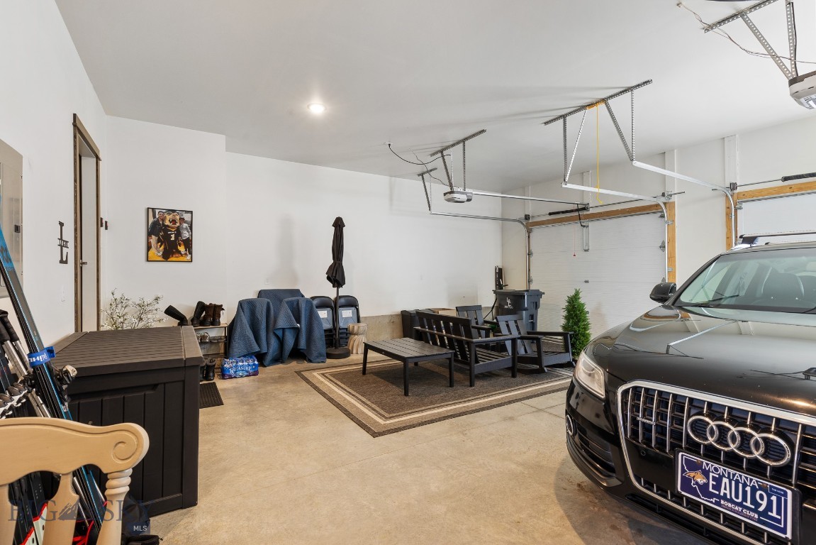 Middle Creek Parklands - Residential