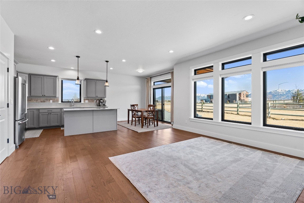 White Horse Ranch - Residential