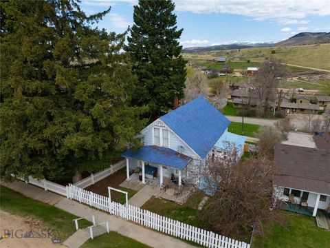 Photo of 209 E Idaho Street, Virginia City, MT 59755 (MLS # 402073)