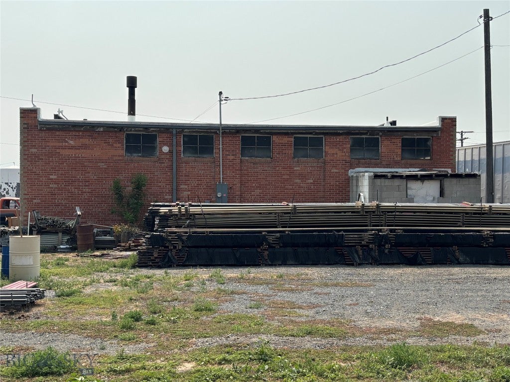 107 E Legion Avenue