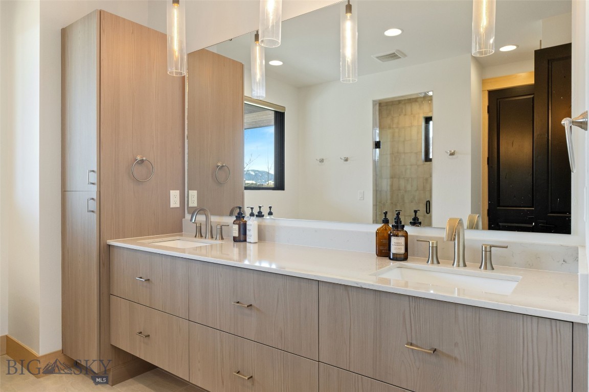 Bozeman, Montana 59718, United States, 4 Bedrooms Bedrooms, ,3 BathroomsBathrooms,Residential,Active,106180