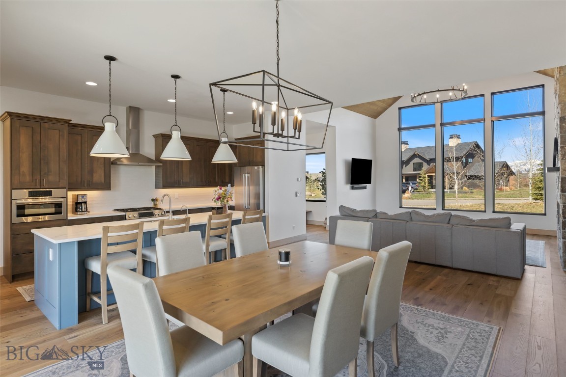 Bozeman, Montana 59718, United States, 4 Bedrooms Bedrooms, ,3 BathroomsBathrooms,Residential,Active,106180