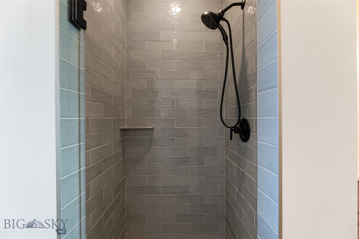 Bozeman, Montana 59718, United States, 4 Bedrooms Bedrooms, ,3 BathroomsBathrooms,Residential,Active,106180