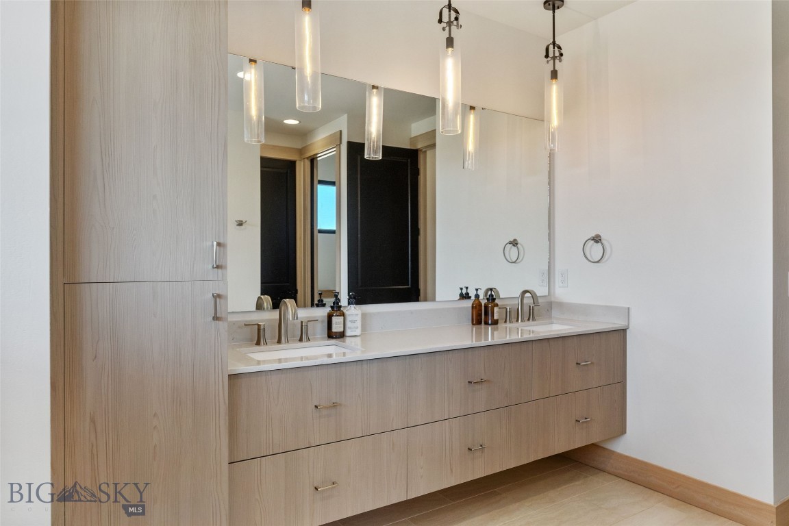 Bozeman, Montana 59718, United States, 4 Bedrooms Bedrooms, ,3 BathroomsBathrooms,Residential,Active,106180