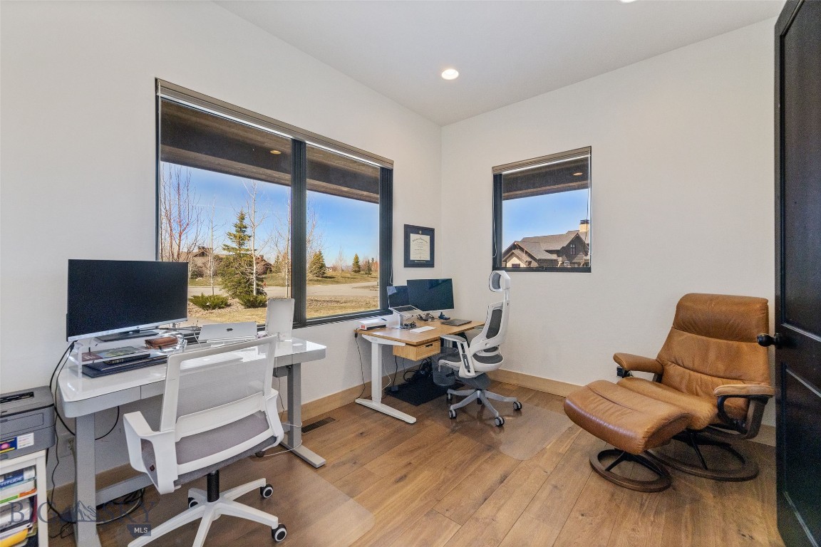 Bozeman, Montana 59718, United States, 4 Bedrooms Bedrooms, ,3 BathroomsBathrooms,Residential,Active,106180