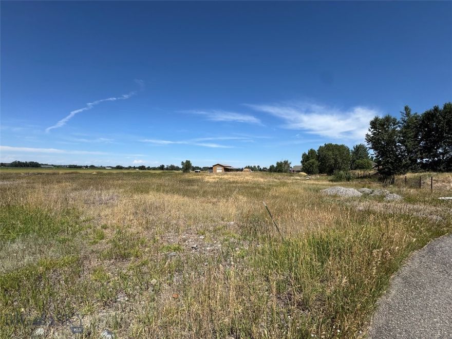 Bring your dream home to life. This 1.38+/- acre lot is a gem. On a cul-du-sac near Four Corners you'll have easy access to Bozeman, Big Sky, the airport, Gallatin and Madison Rivers.