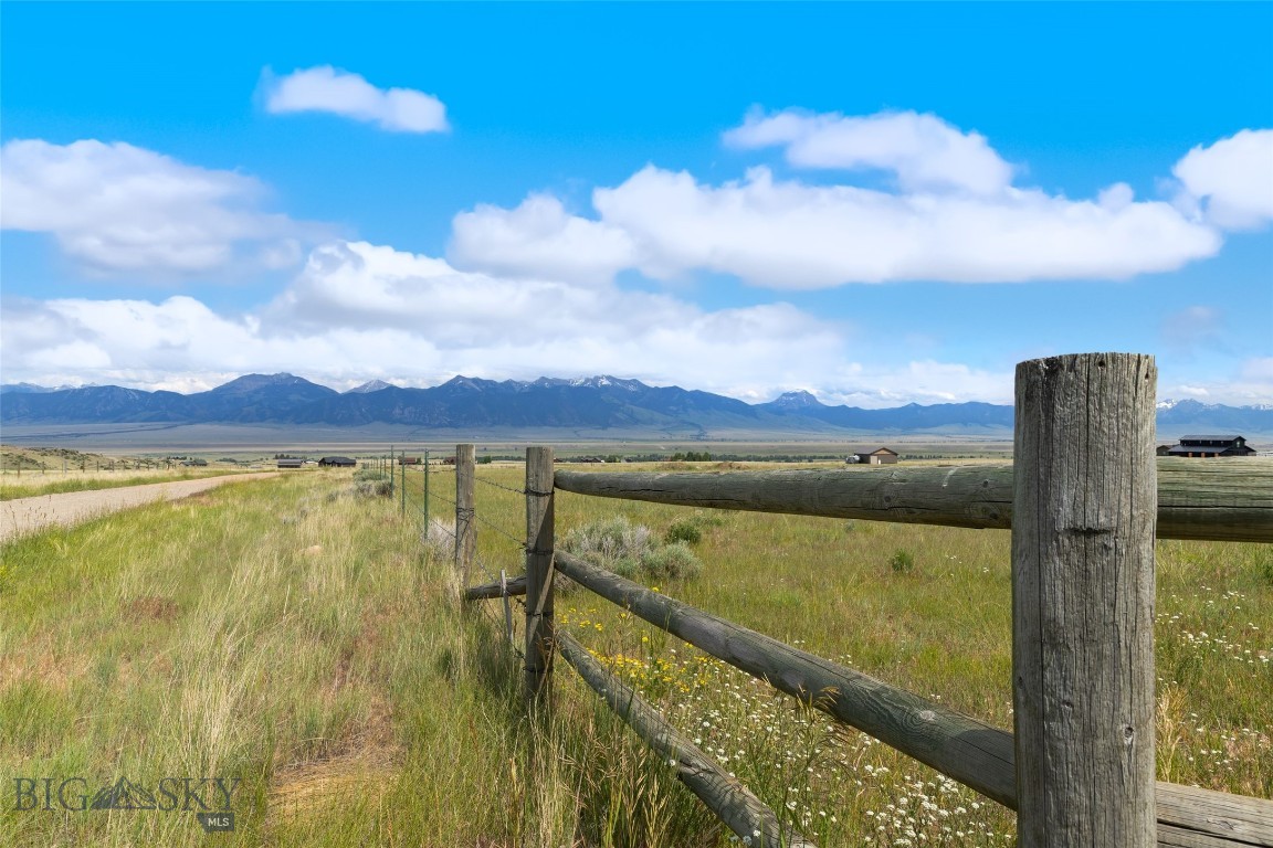 Virginia City Ranches - Land