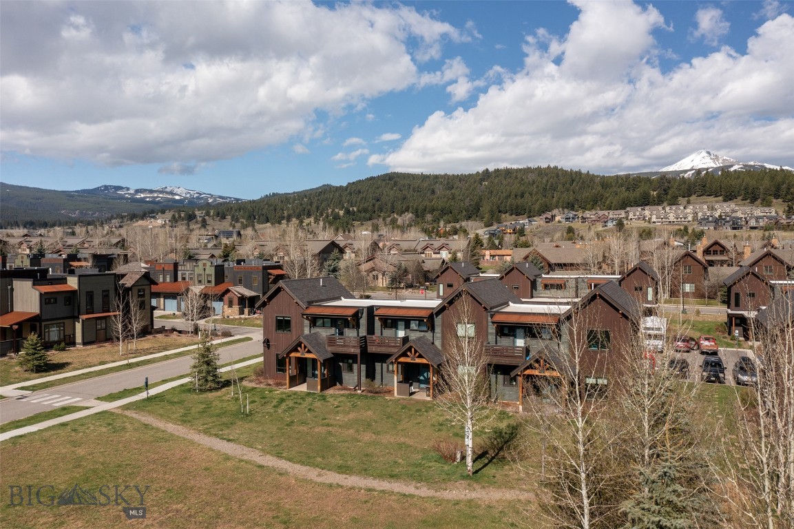 Center View in Big Sky - Residential