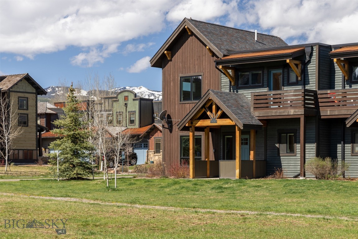 Center View in Big Sky - Residential