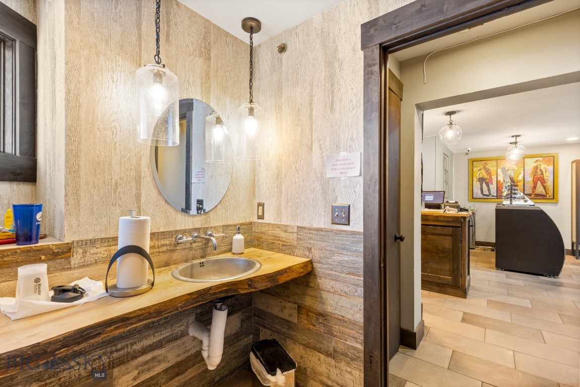 Westfork Plaza Condo - Commercial Sale