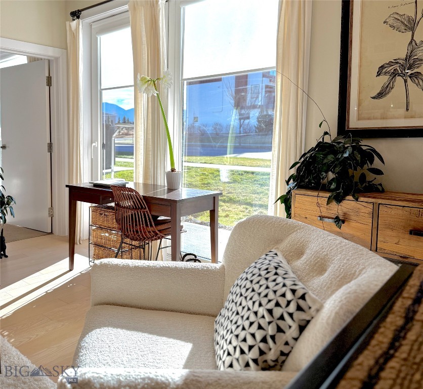 Meadow Creek - Residential