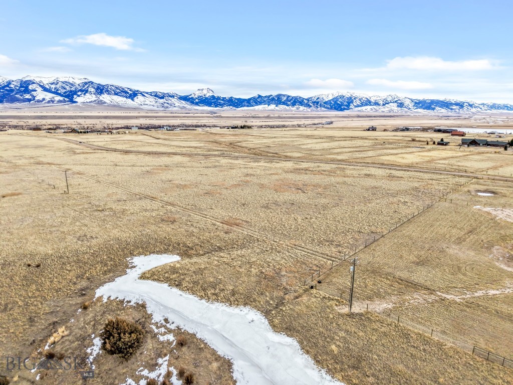 Shining Mountain Unit II - Land