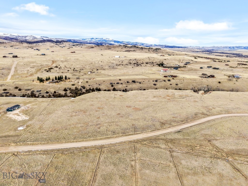 Shining Mountain Unit II - Land