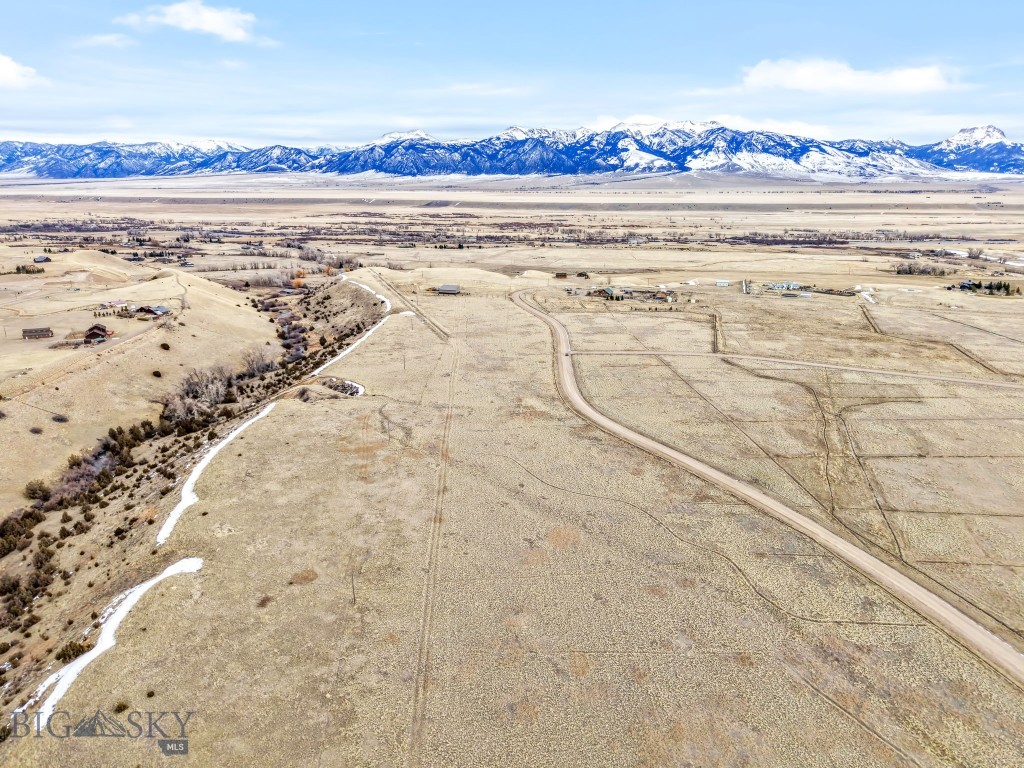 Shining Mountain Unit II - Land