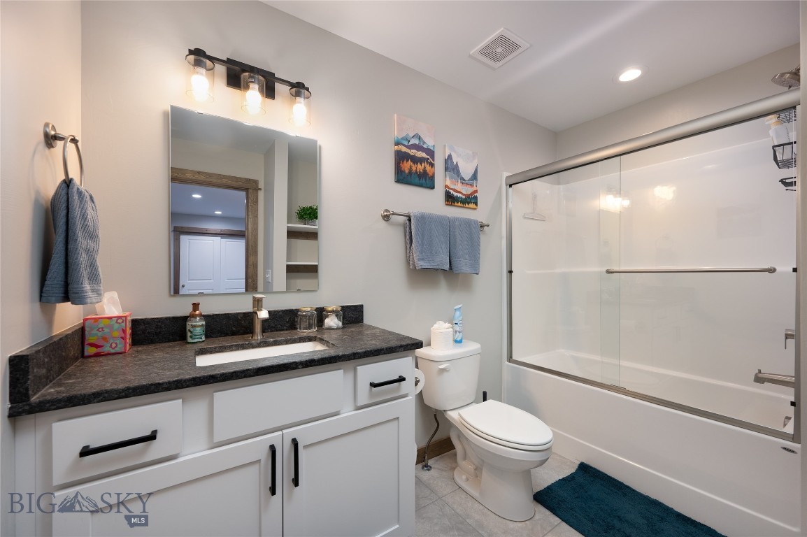 Cloverleaf Meadows - Residential