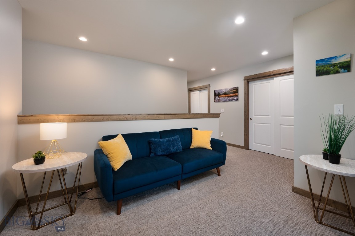 Cloverleaf Meadows - Residential