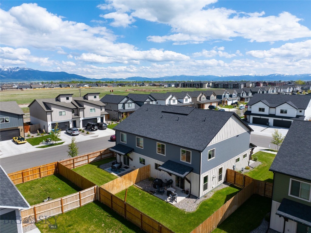 Cloverleaf Meadows - Residential