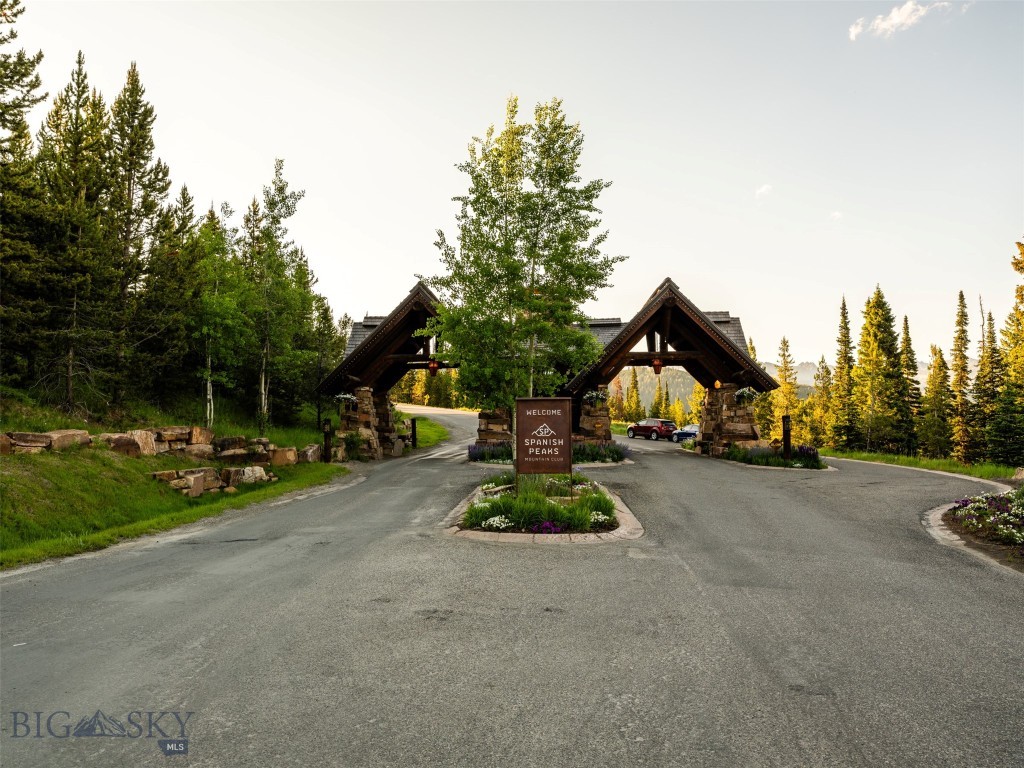Elkridge Neighborhood - Land
