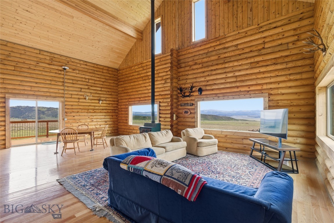 Sportsmans Paradise - Residential