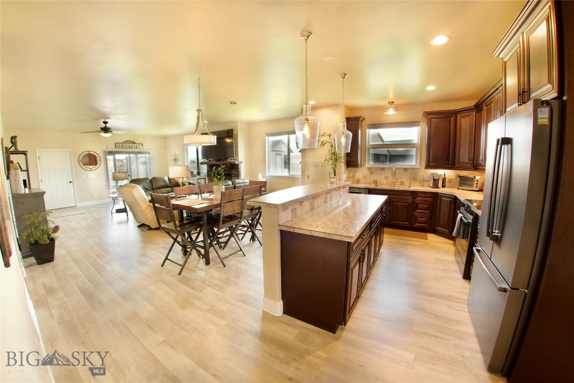 48 Wild Rye Place