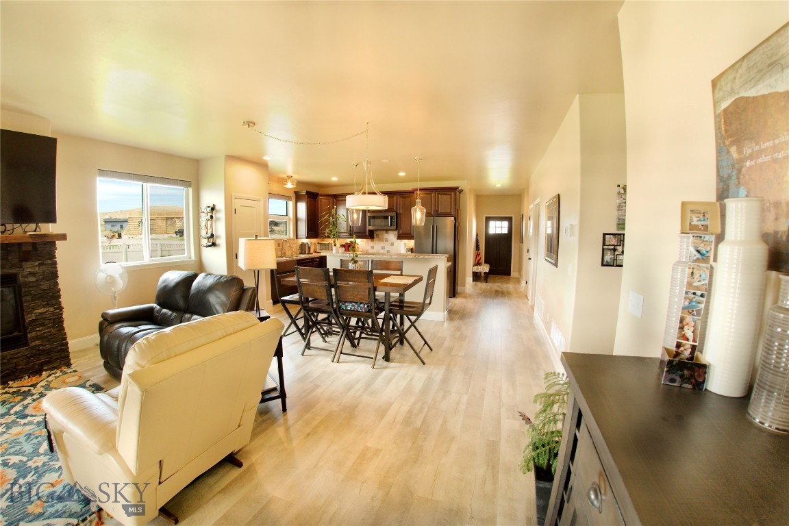48 Wild Rye Place