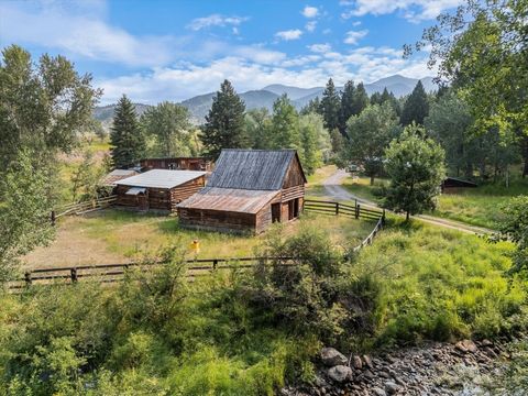 89 Deep Creek Livingston MT 59047