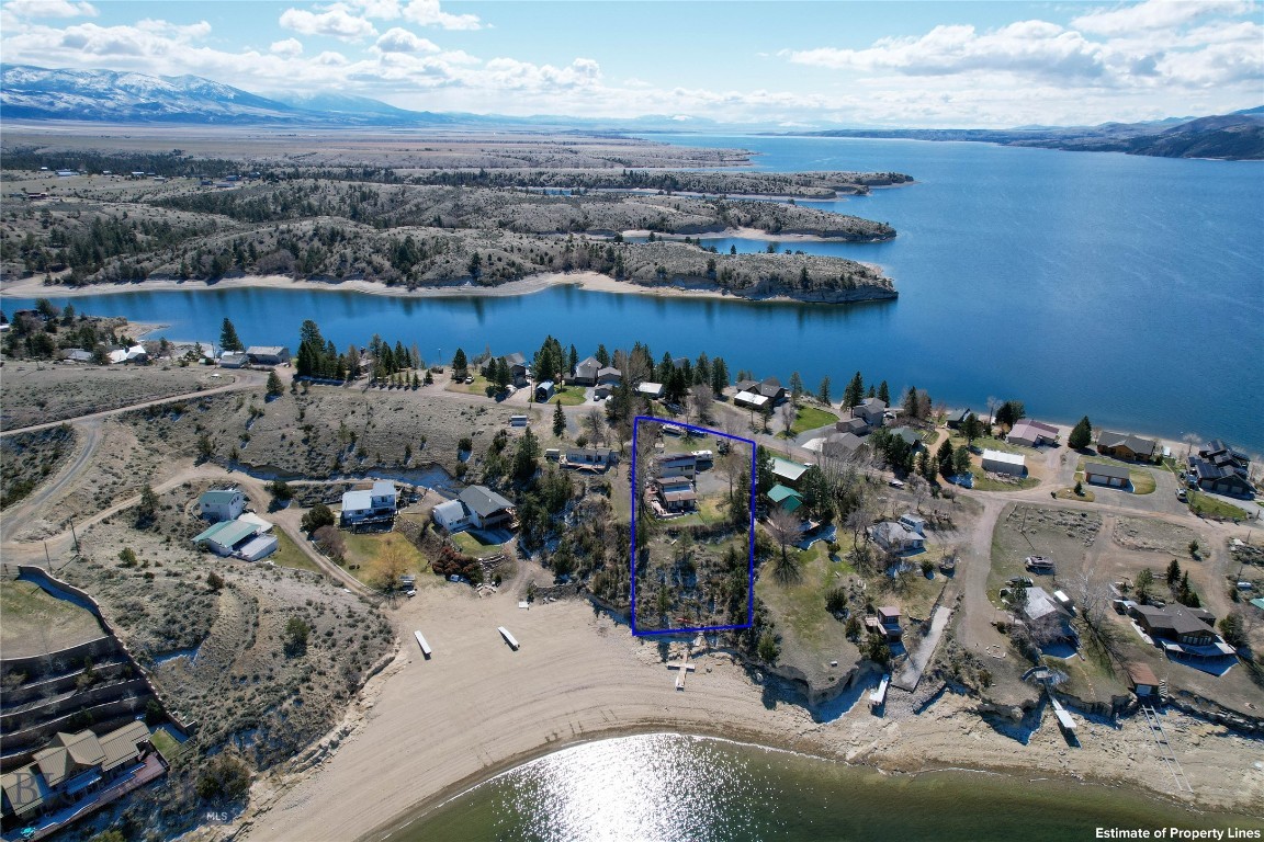 8422 Lake Park Trail