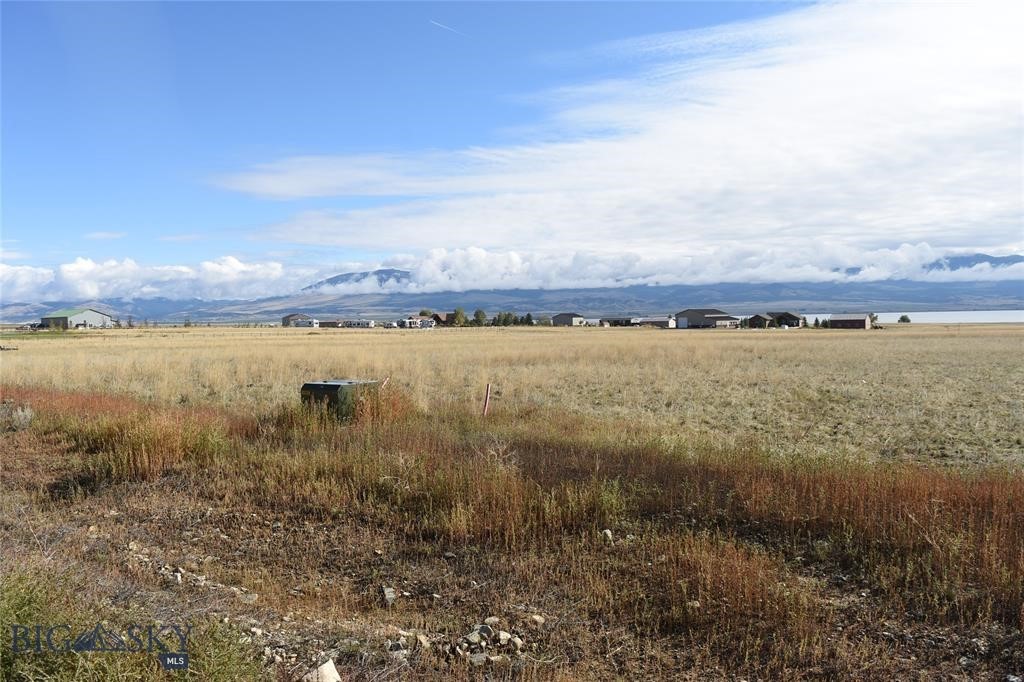 Silo Acres - Land