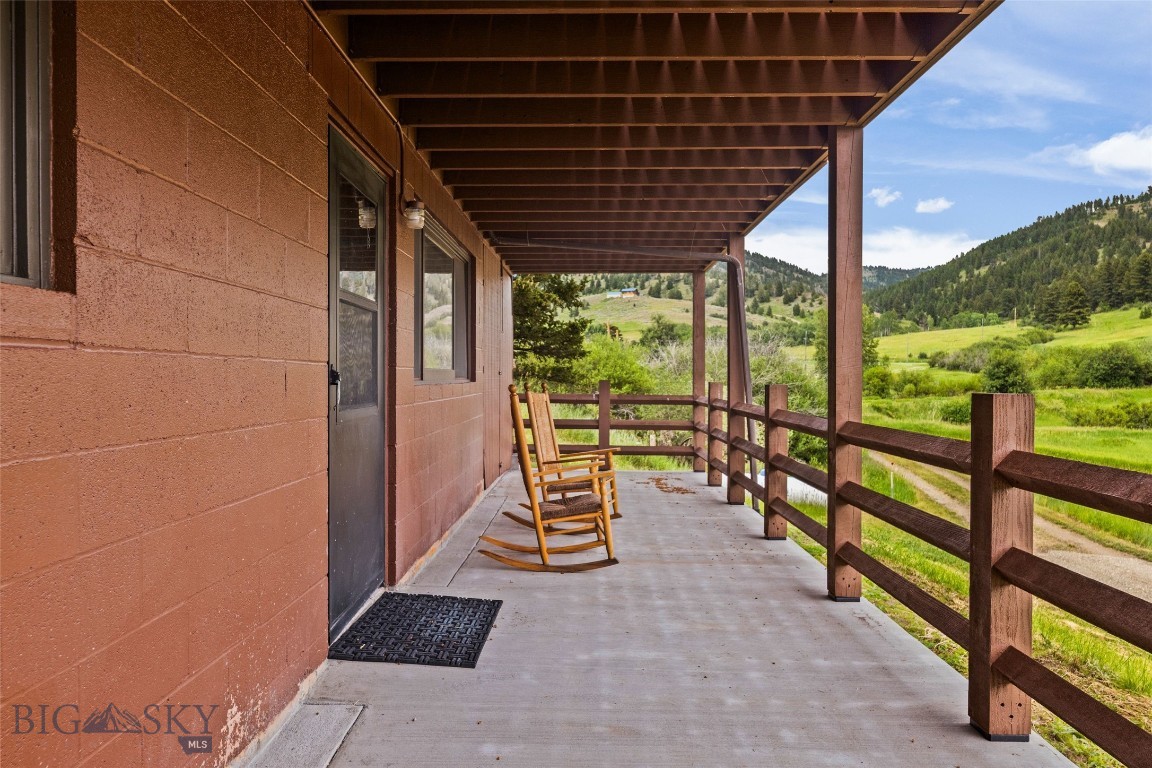 Quinn Creek Properties - Residential