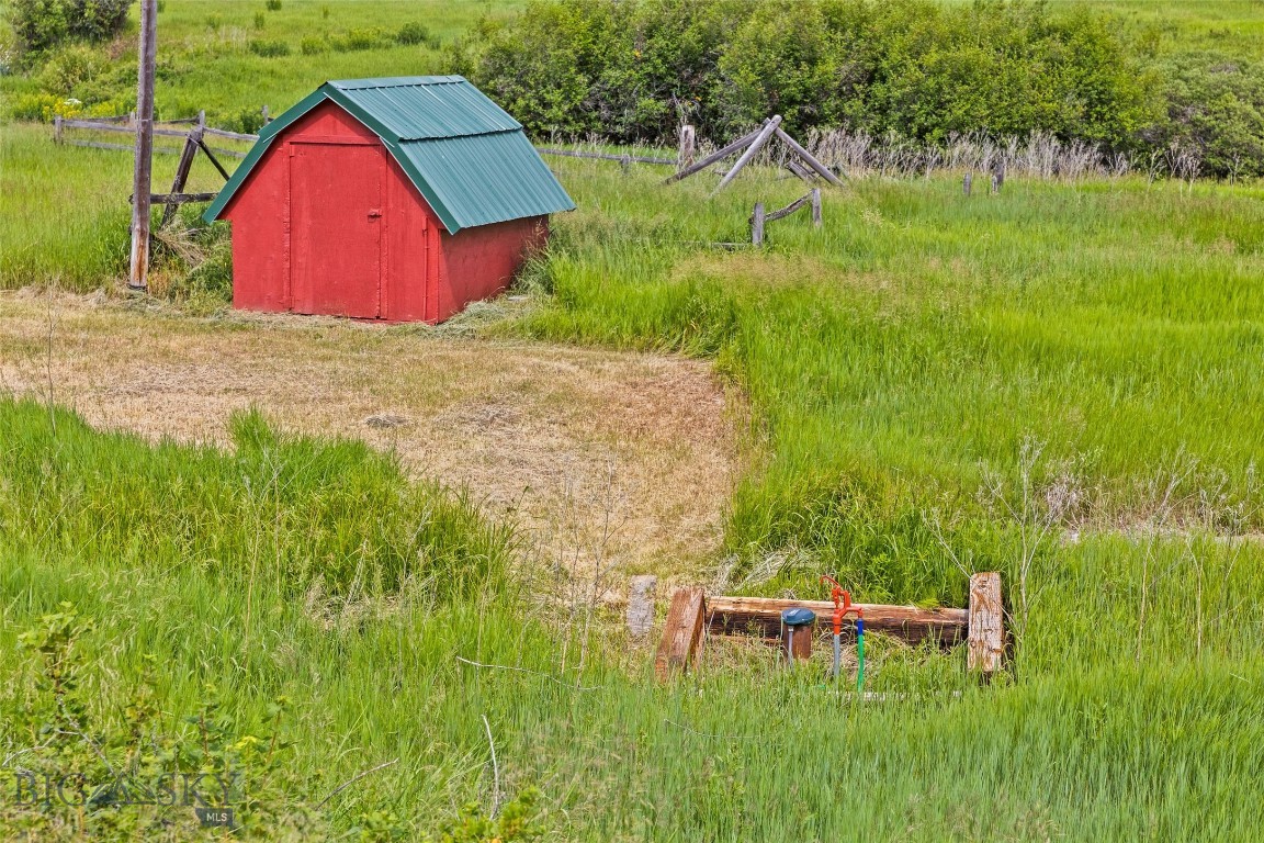 Quinn Creek Properties - Residential