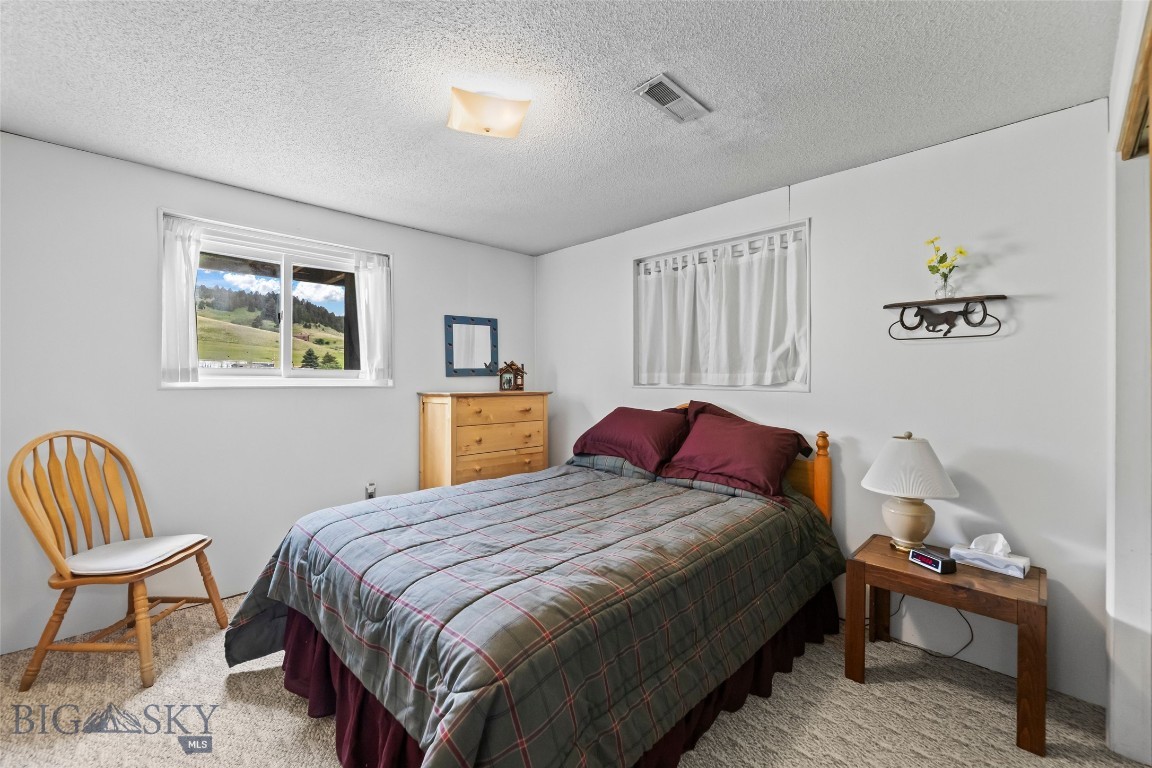 Quinn Creek Properties - Residential