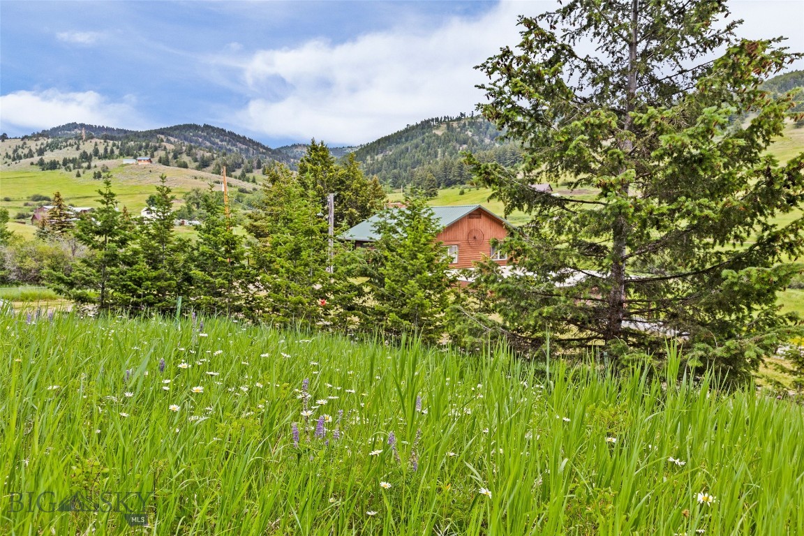 Quinn Creek Properties - Residential