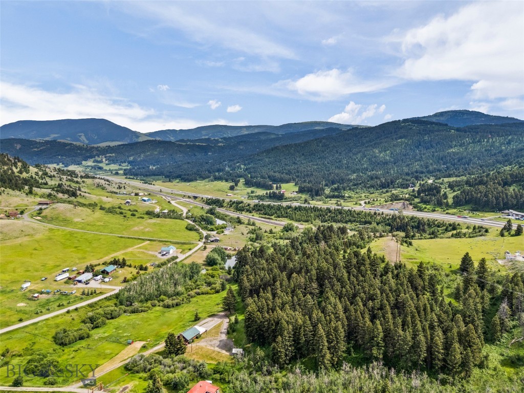 Quinn Creek Properties - Residential