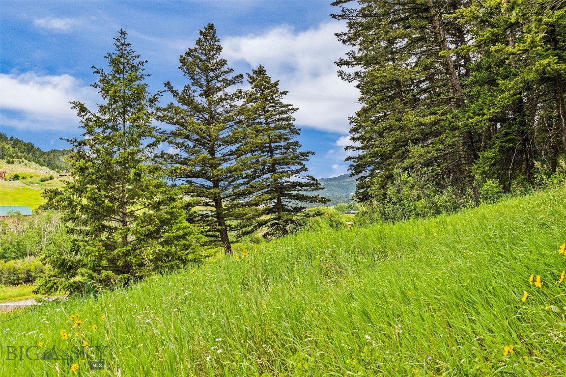 Quinn Creek Properties - Residential