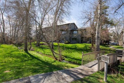Photo of 2200 W Dickerson St #32, Bozeman, MT 59718 (MLS # 401311)