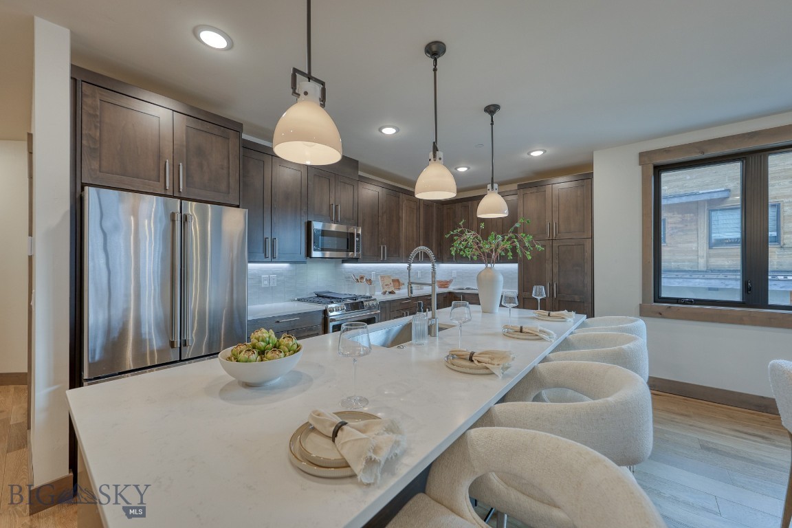 Mountain Lake Condos - Residential