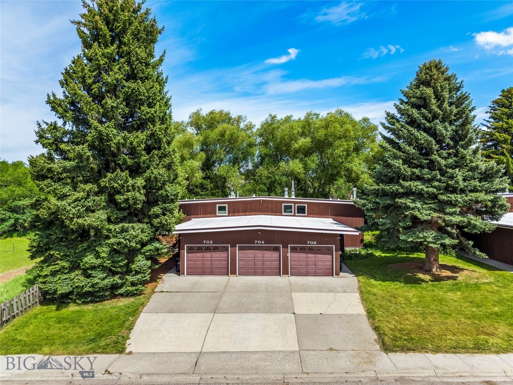 704 S 16th