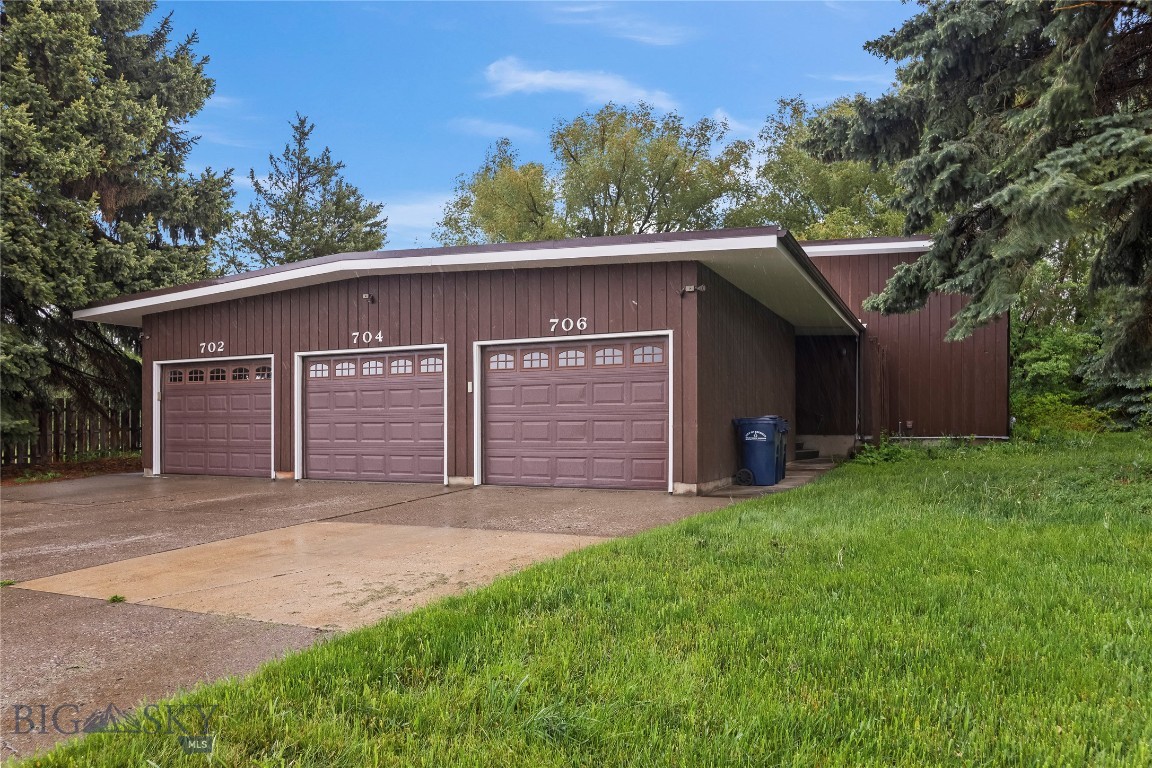 704 S 16th