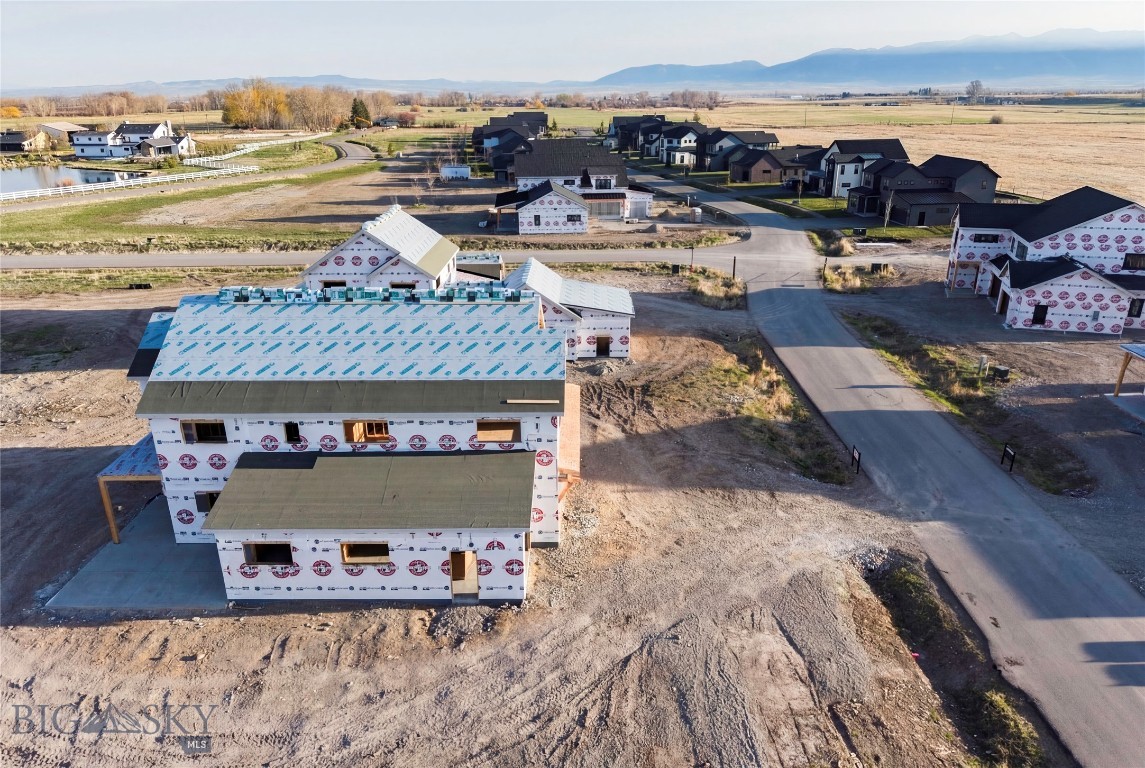 Creekside Meadows - Residential