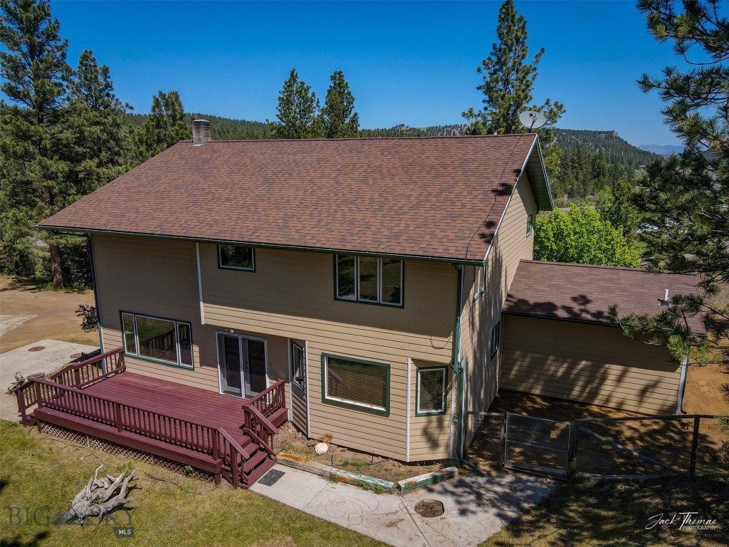 854 State Highway 282