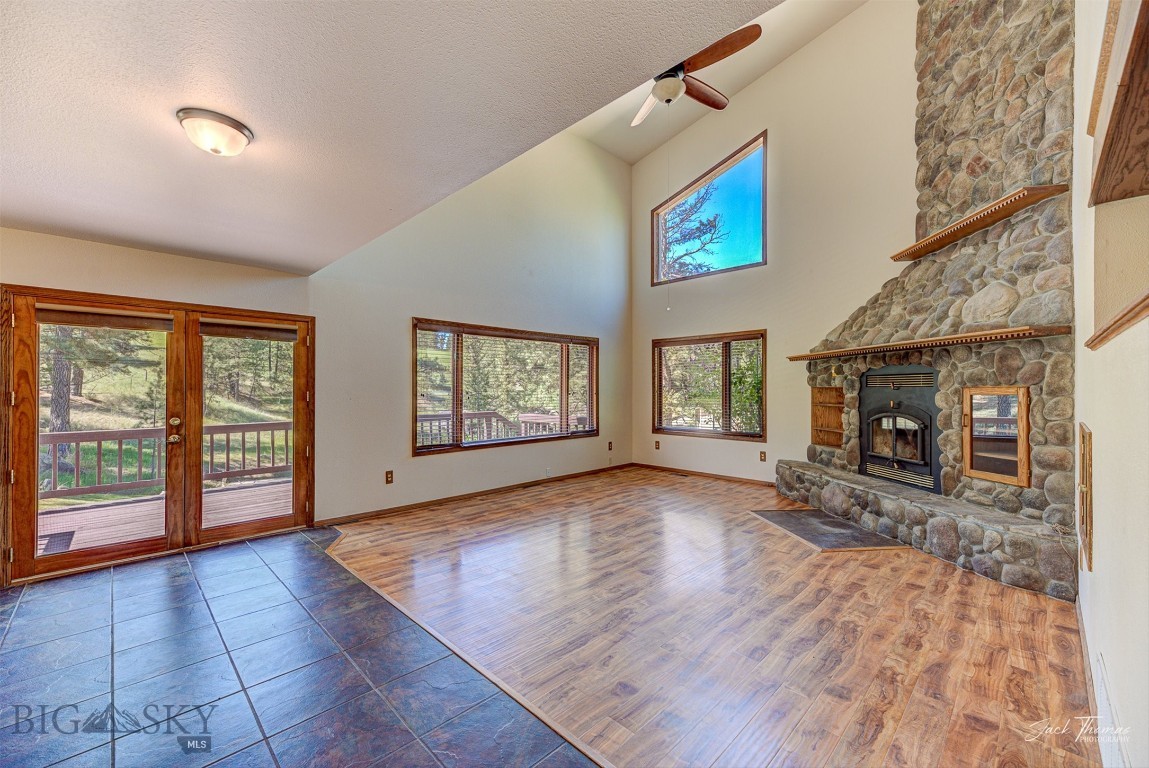 854 State Highway 282