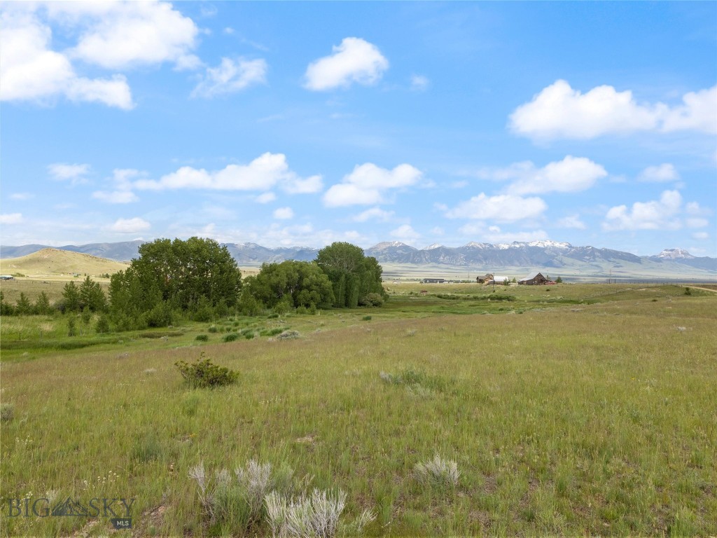 Virginia City Ranches - Land