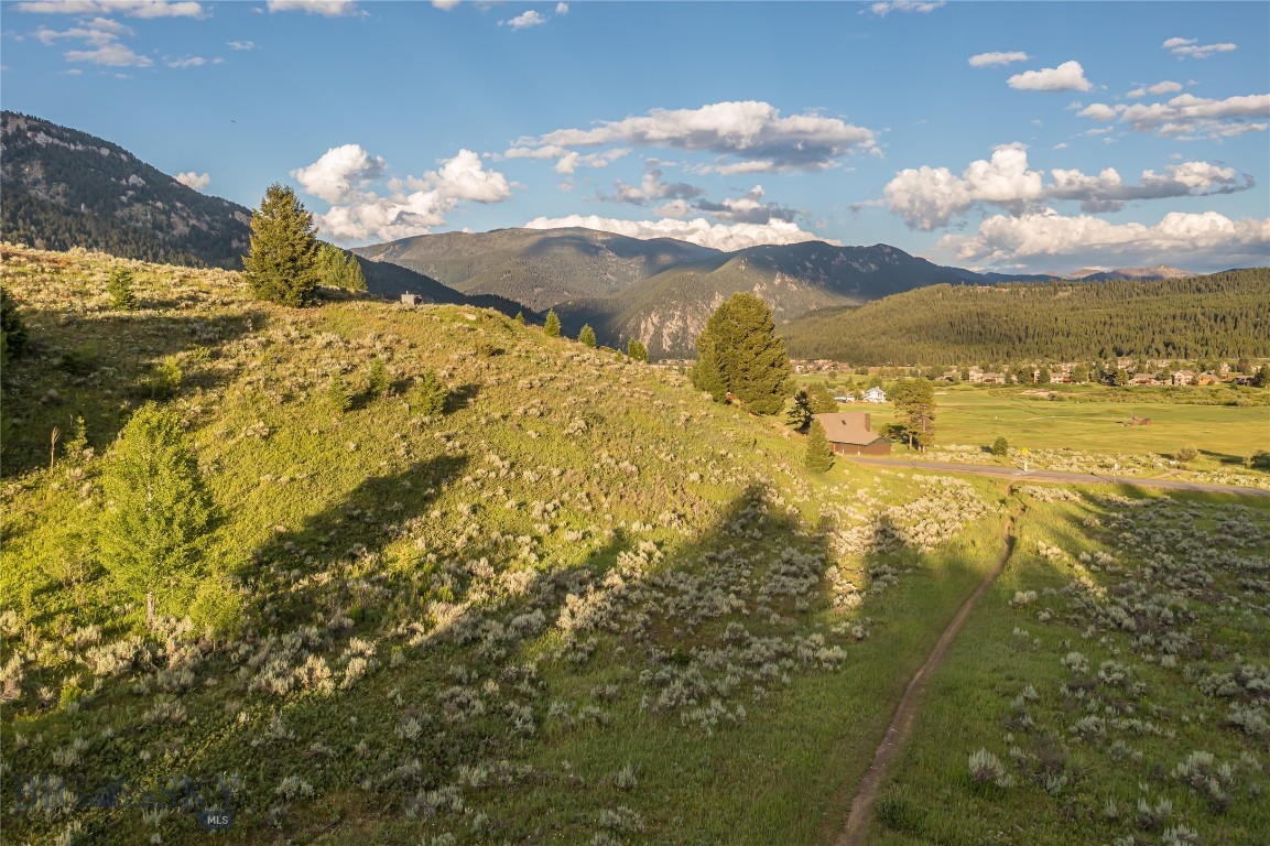 Meadow Village - Land