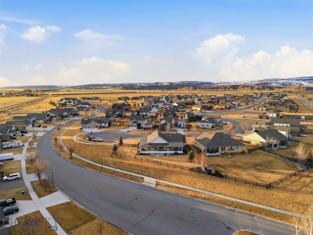 Pioneer Crossing - Residential